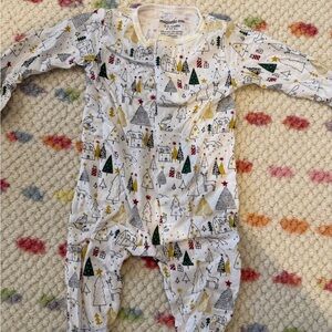 Magnetic Me Festive Christmas Baby Onesie in White and Gold